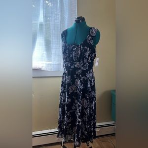 Navy Blue Chiffon Sleeveless Dress